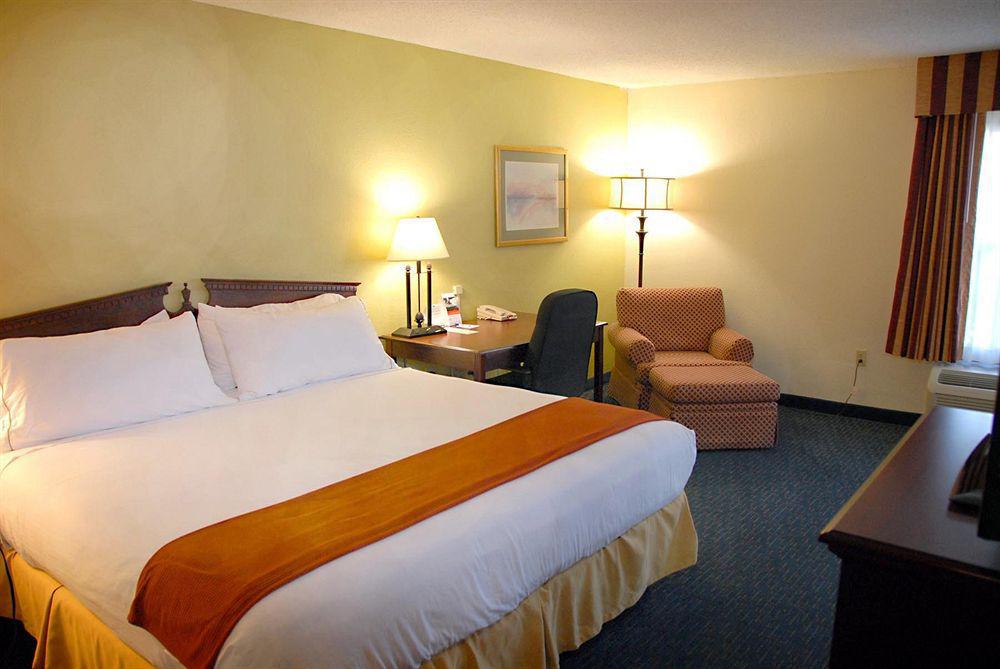La Quinta By Wyndham Jonesboro Otel Dış mekan fotoğraf
