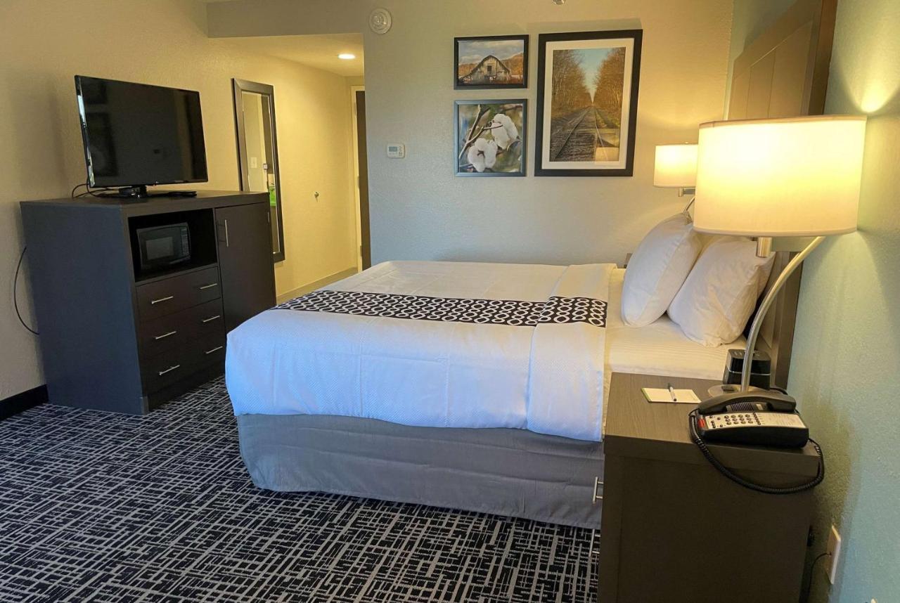 La Quinta By Wyndham Jonesboro Otel Dış mekan fotoğraf