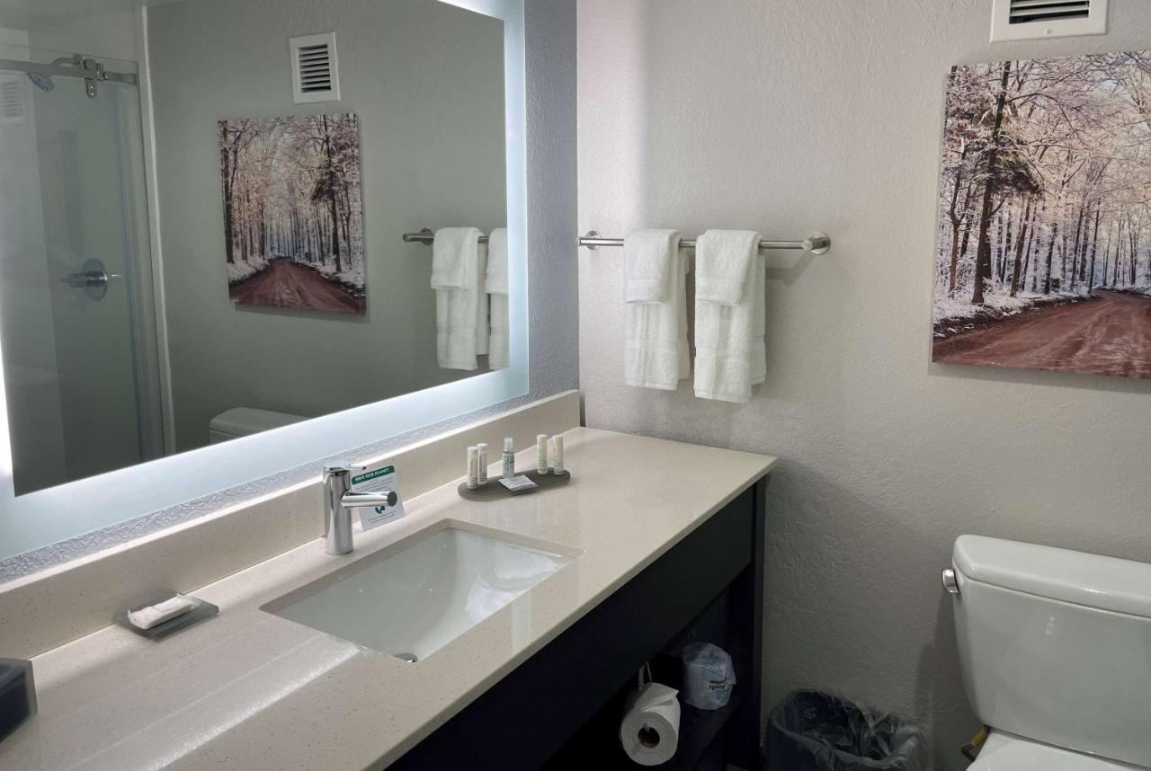 La Quinta By Wyndham Jonesboro Otel Dış mekan fotoğraf