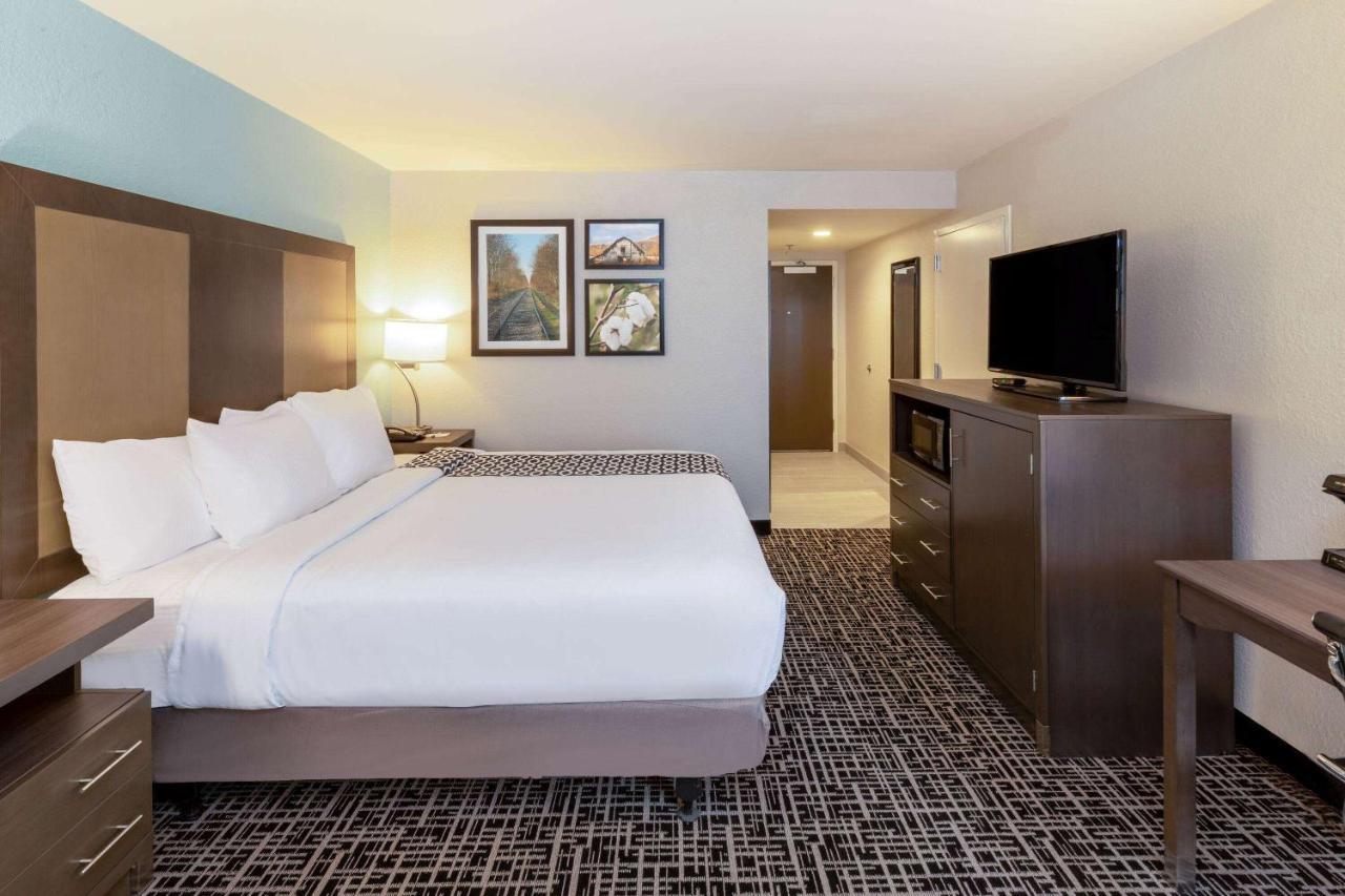 La Quinta By Wyndham Jonesboro Otel Dış mekan fotoğraf