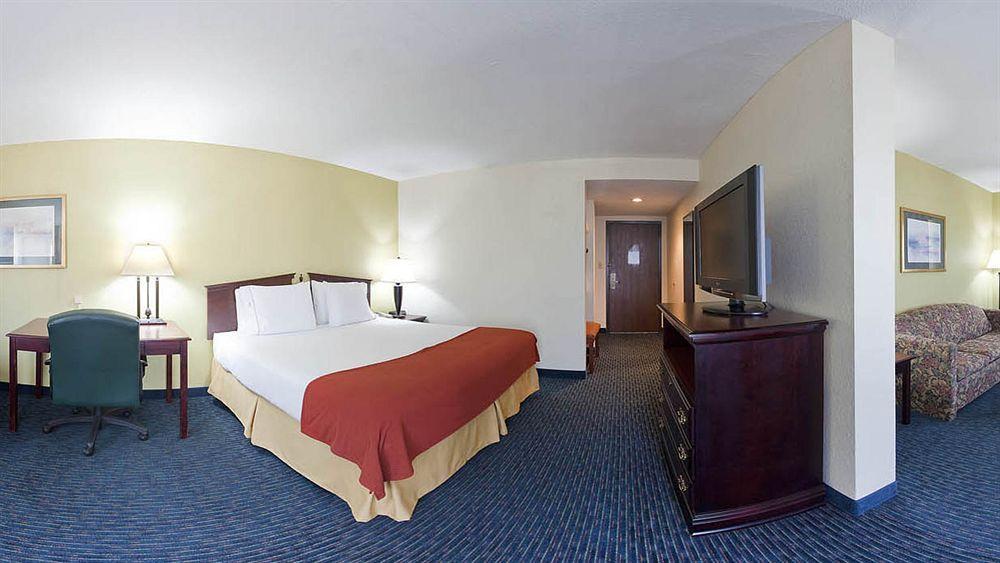 La Quinta By Wyndham Jonesboro Otel Dış mekan fotoğraf