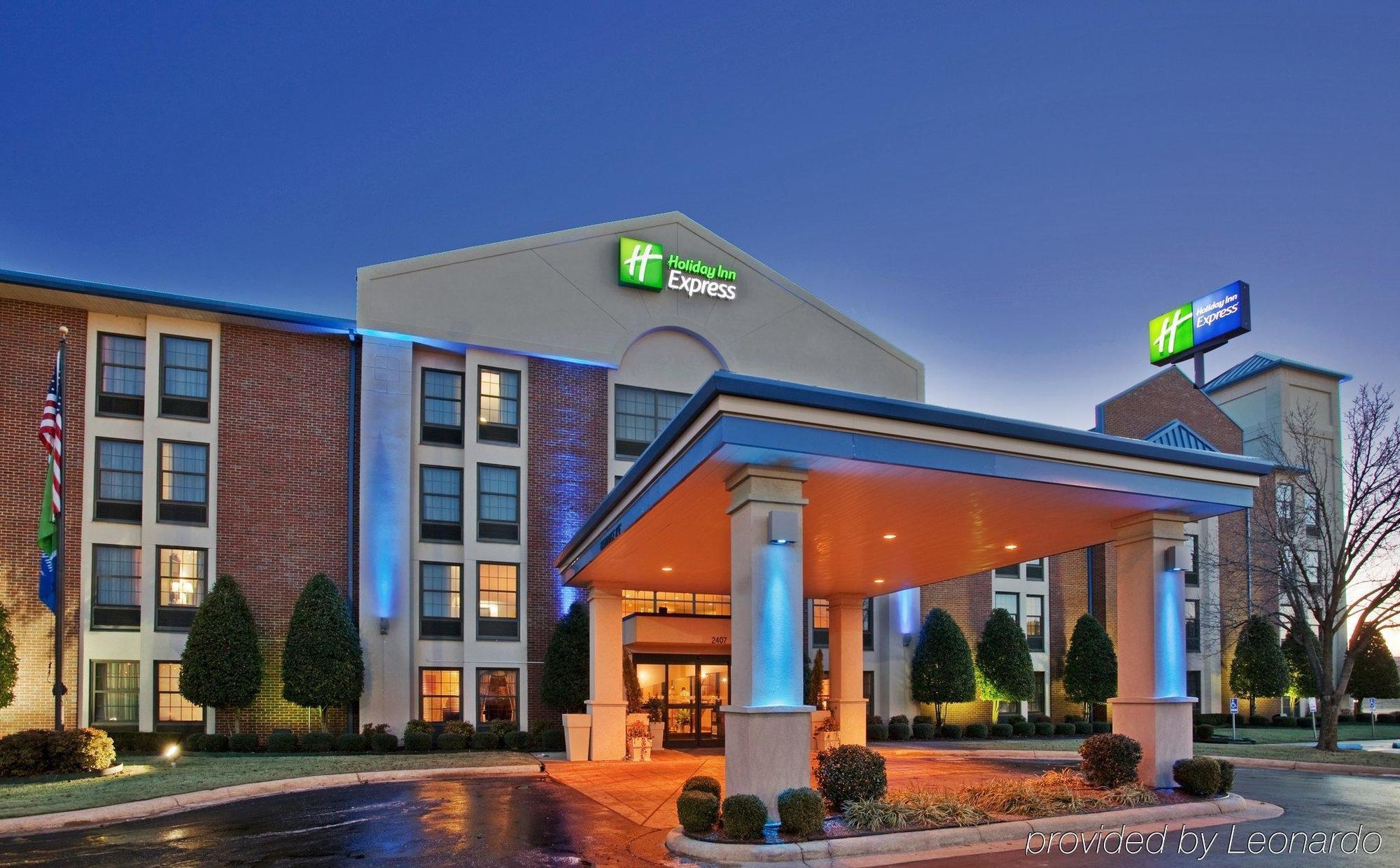 La Quinta By Wyndham Jonesboro Otel Dış mekan fotoğraf