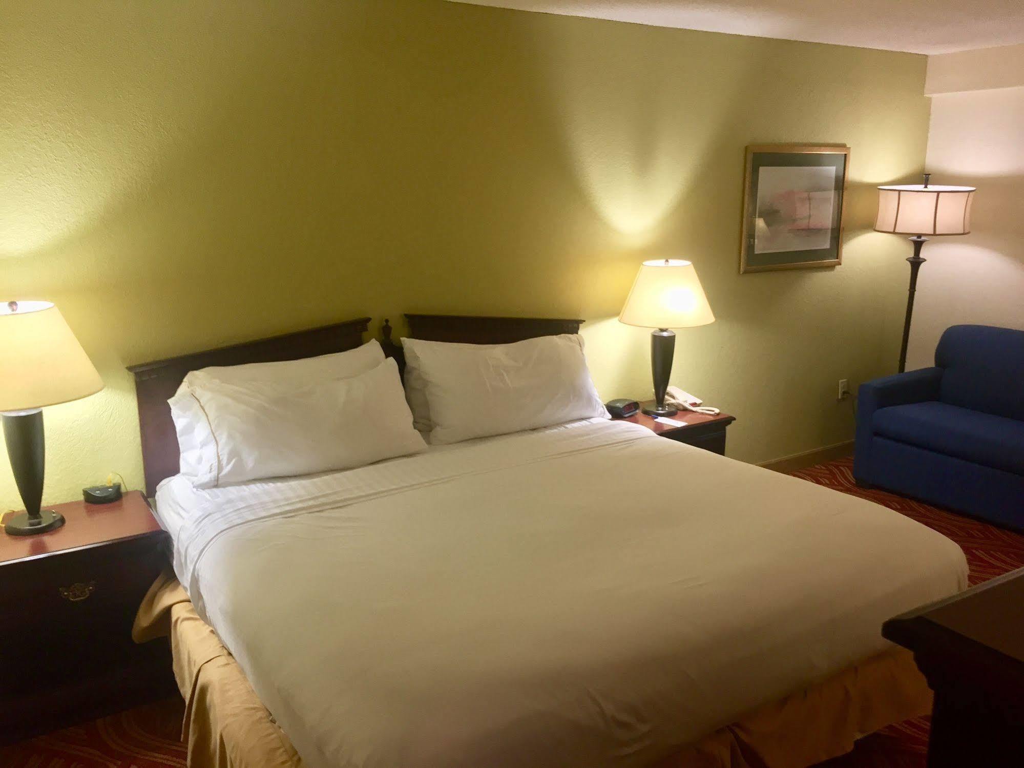 La Quinta By Wyndham Jonesboro Otel Dış mekan fotoğraf