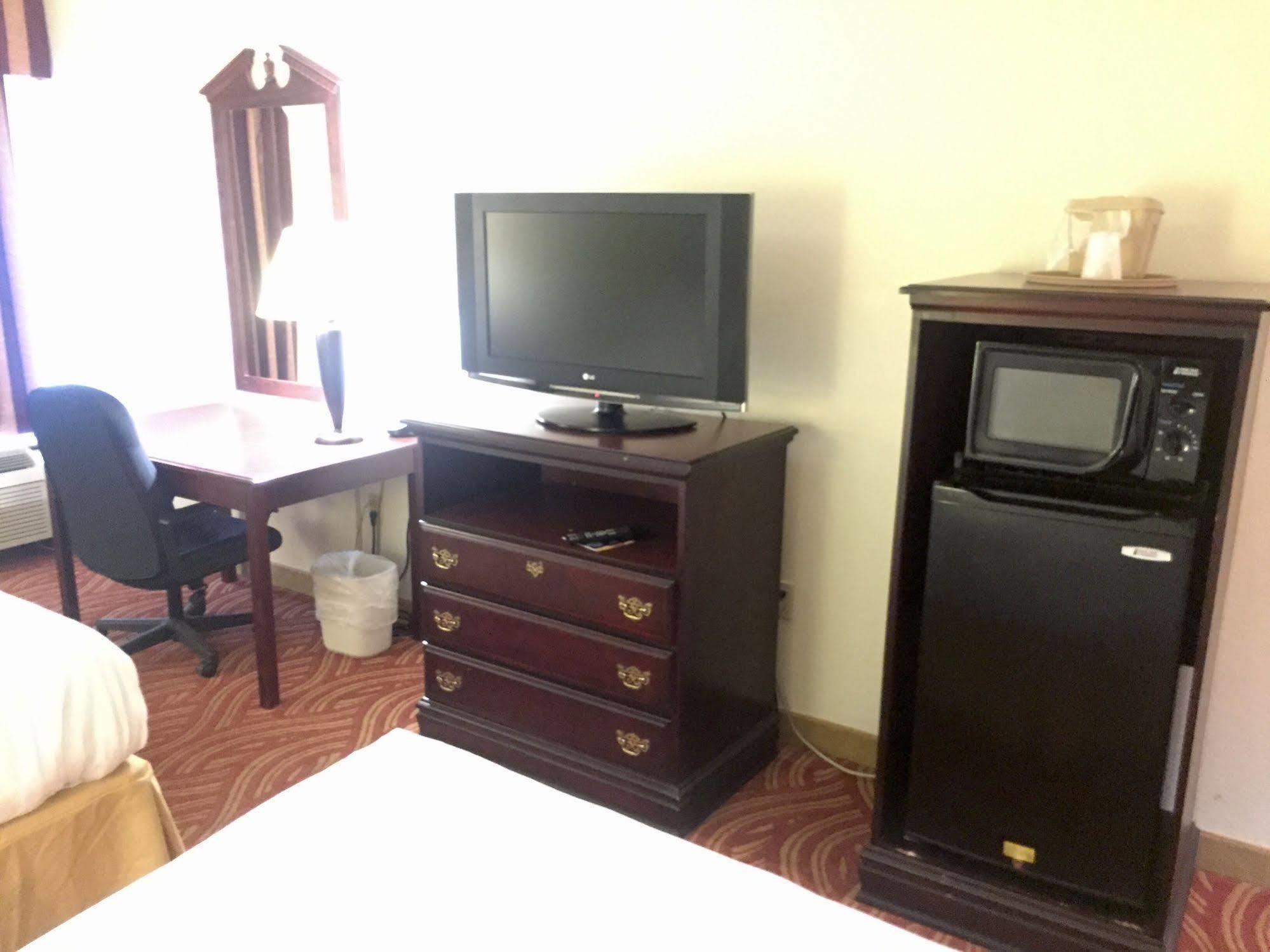 La Quinta By Wyndham Jonesboro Otel Dış mekan fotoğraf